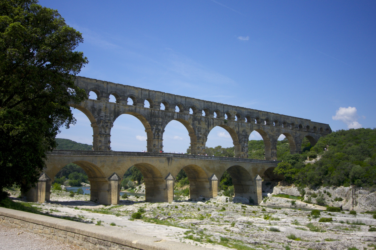 ポン・デュ・ガール（Pont du Gard）