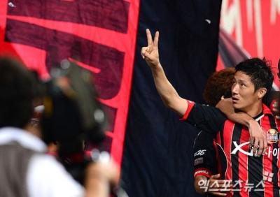 韓国サッカー選手　パク・ウンソン１