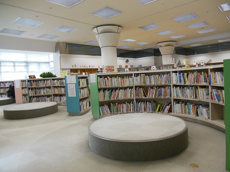 県立 図書館 徳島