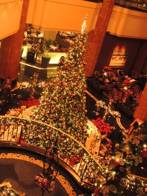 ウェスティンホテル東京 ザ ラウンジでデザートアフタヌーンティー 豪奢なクリスマスの雰囲気を楽しみました 都内高級ホテルアフタヌーンティー日誌