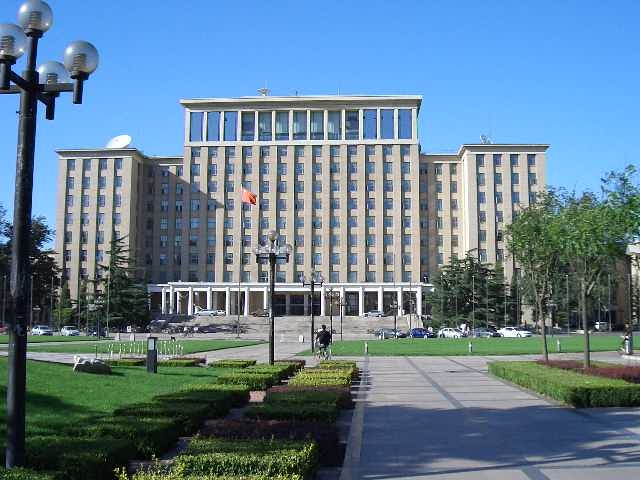 清華大学主楼